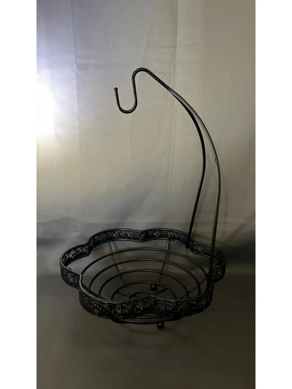 Black Metal Banana Hanger Basket Fruit Stand Organizer Elegant